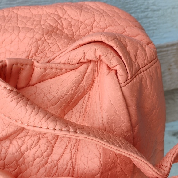 Vegan Leather Rose Pink NWT Backpack - Picture 3 of 10